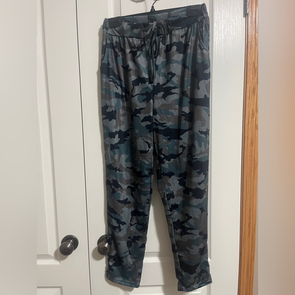 Camouflage Women's Joggers